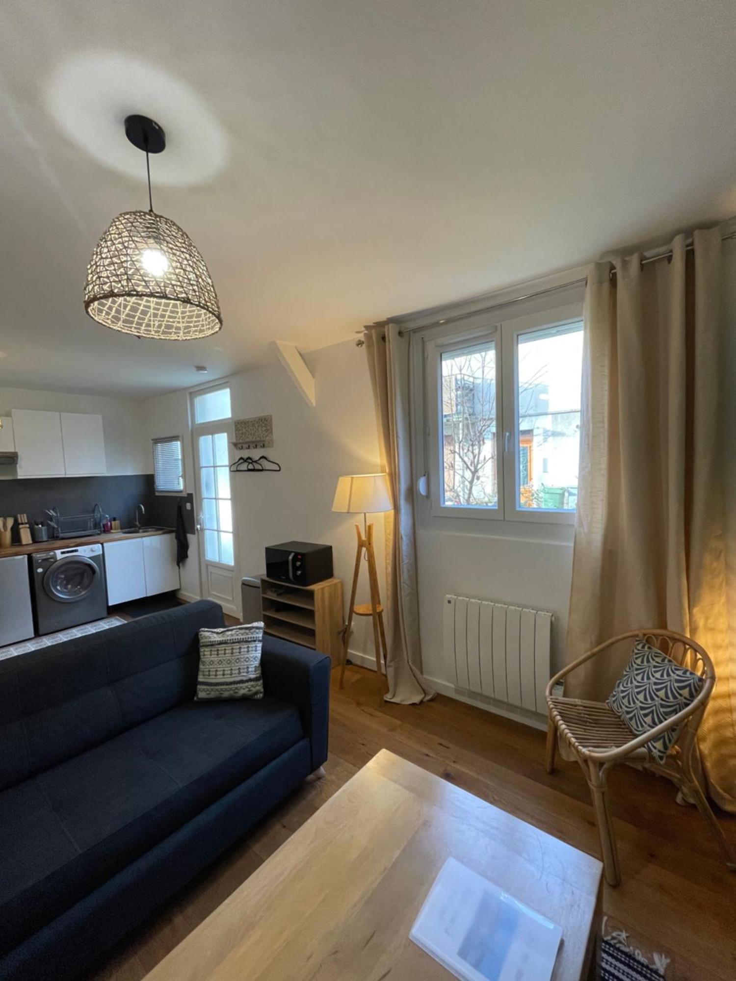 Apartament Sleepin Orleans - Parking - Netflix Zewnętrze zdjęcie