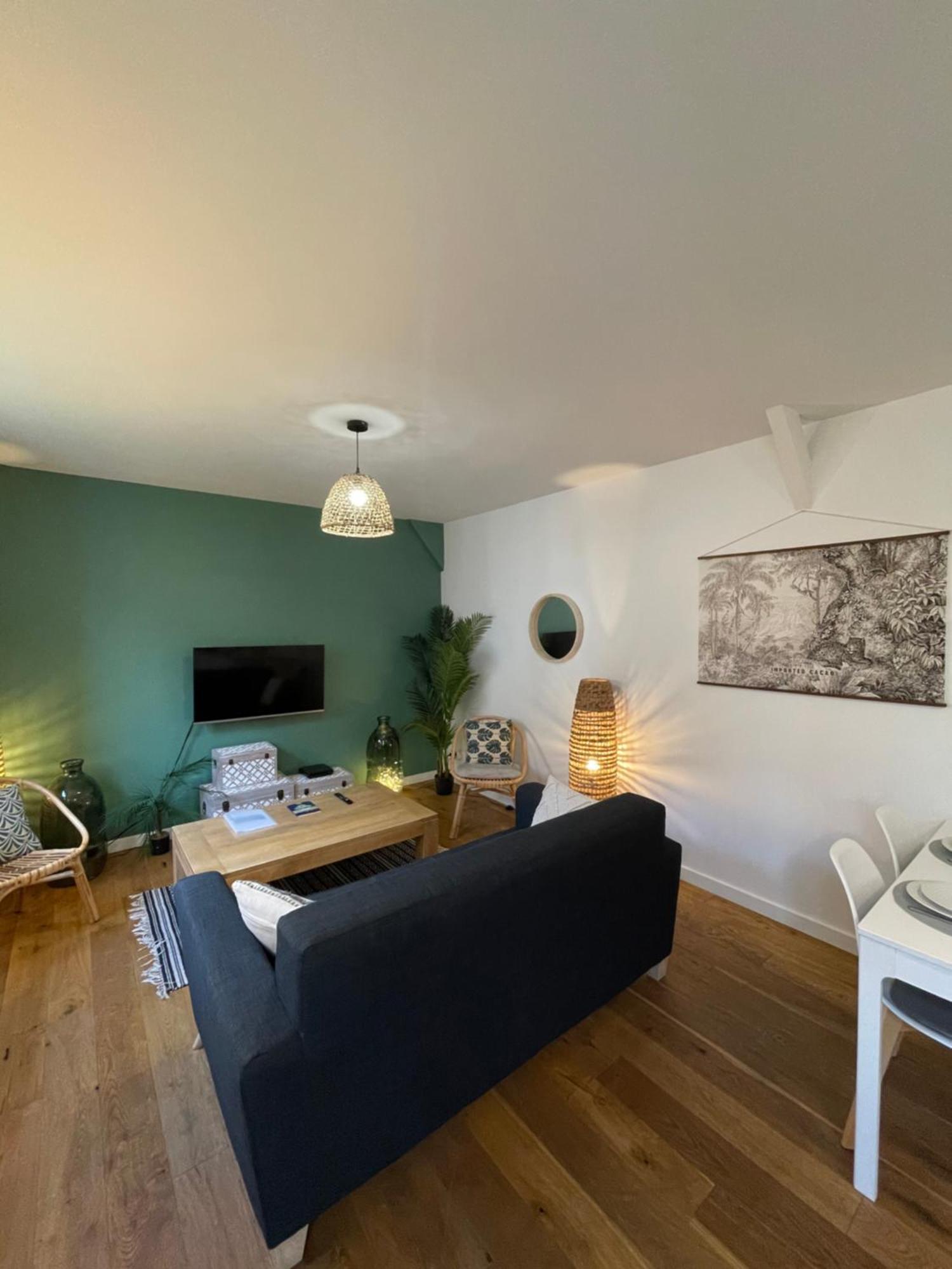 Apartament Sleepin Orleans - Parking - Netflix Zewnętrze zdjęcie